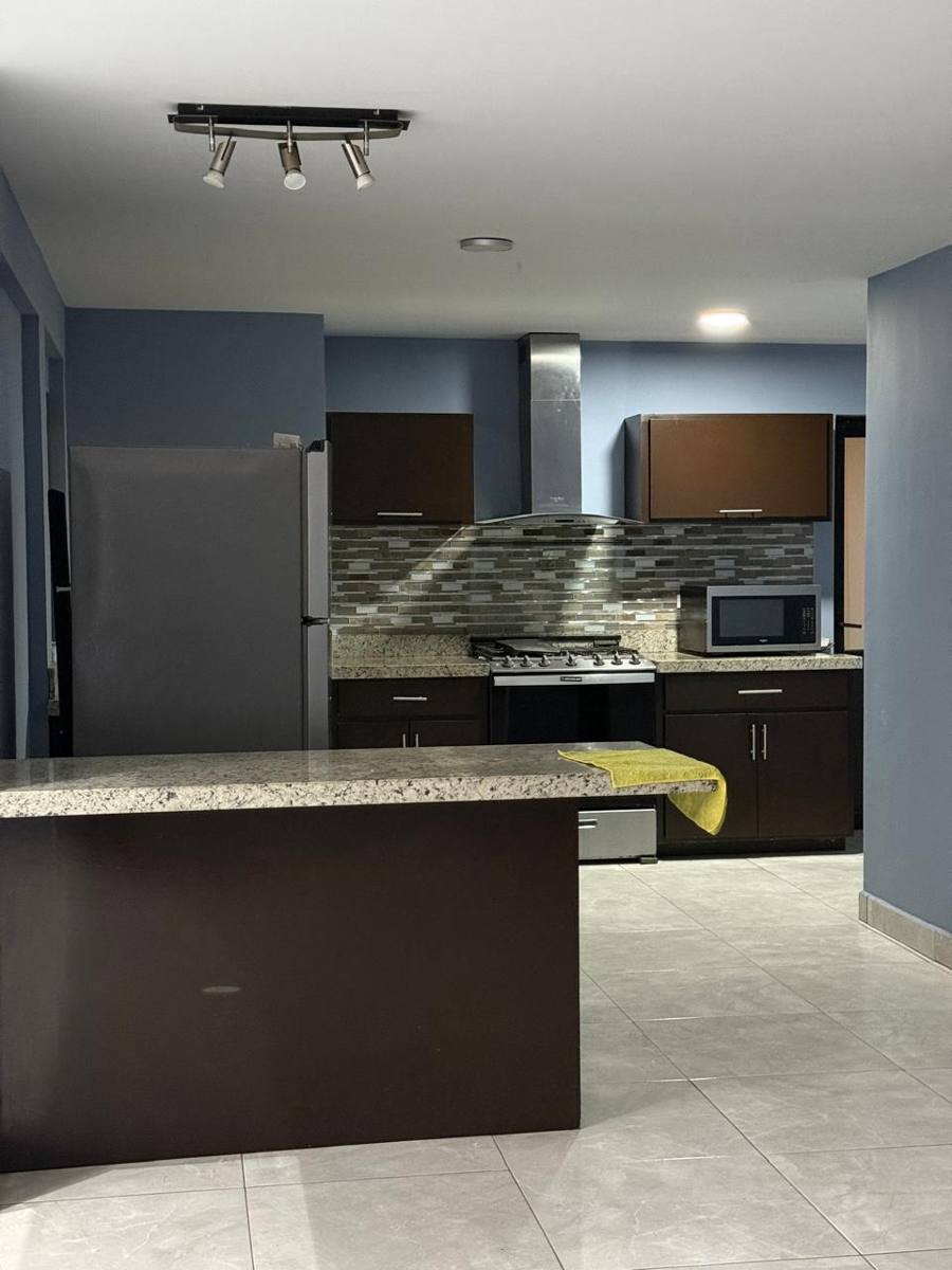 Residencia en Renta – Residencial Olachea